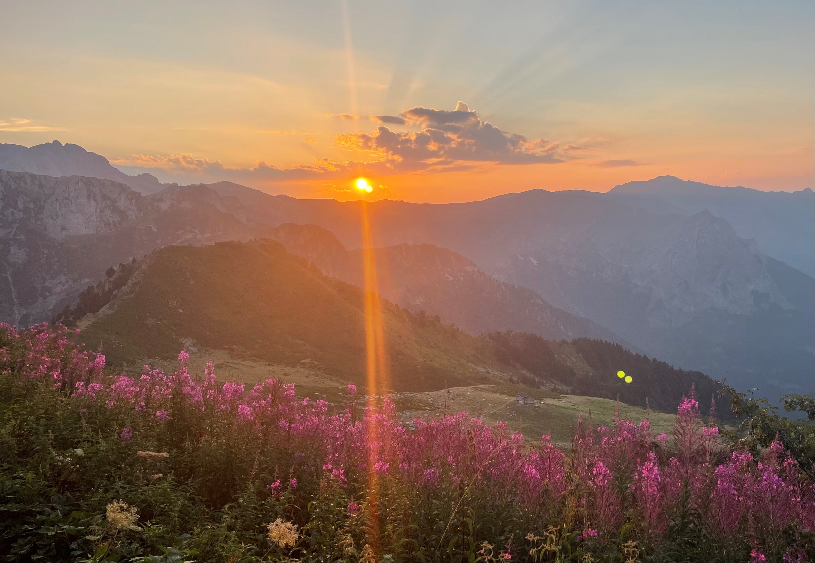 Solnedgang Fra Rifugio Garelli