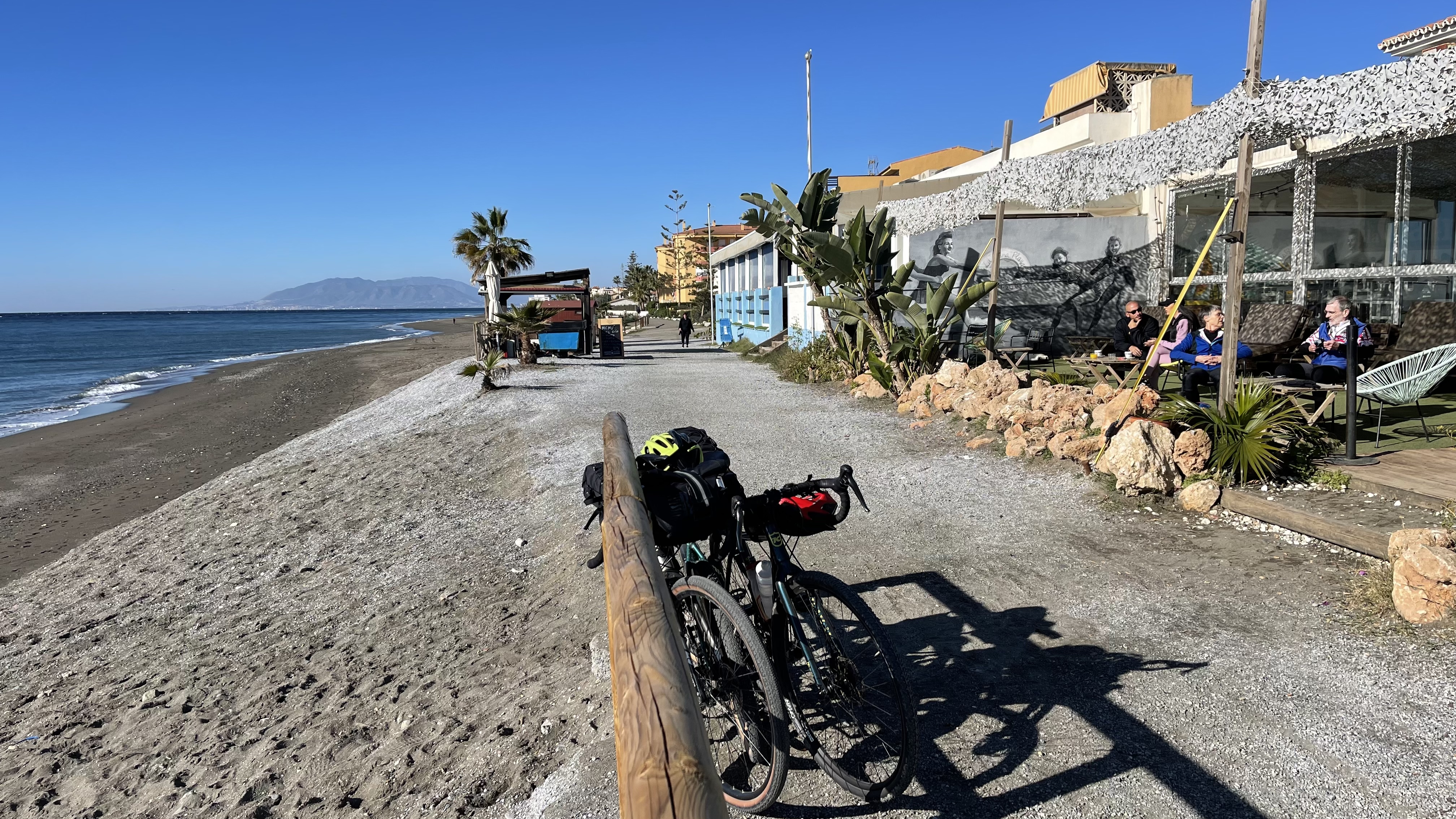 Vores Favorit Lounge Bar Ved Stranden På Vej Til Alcaucín