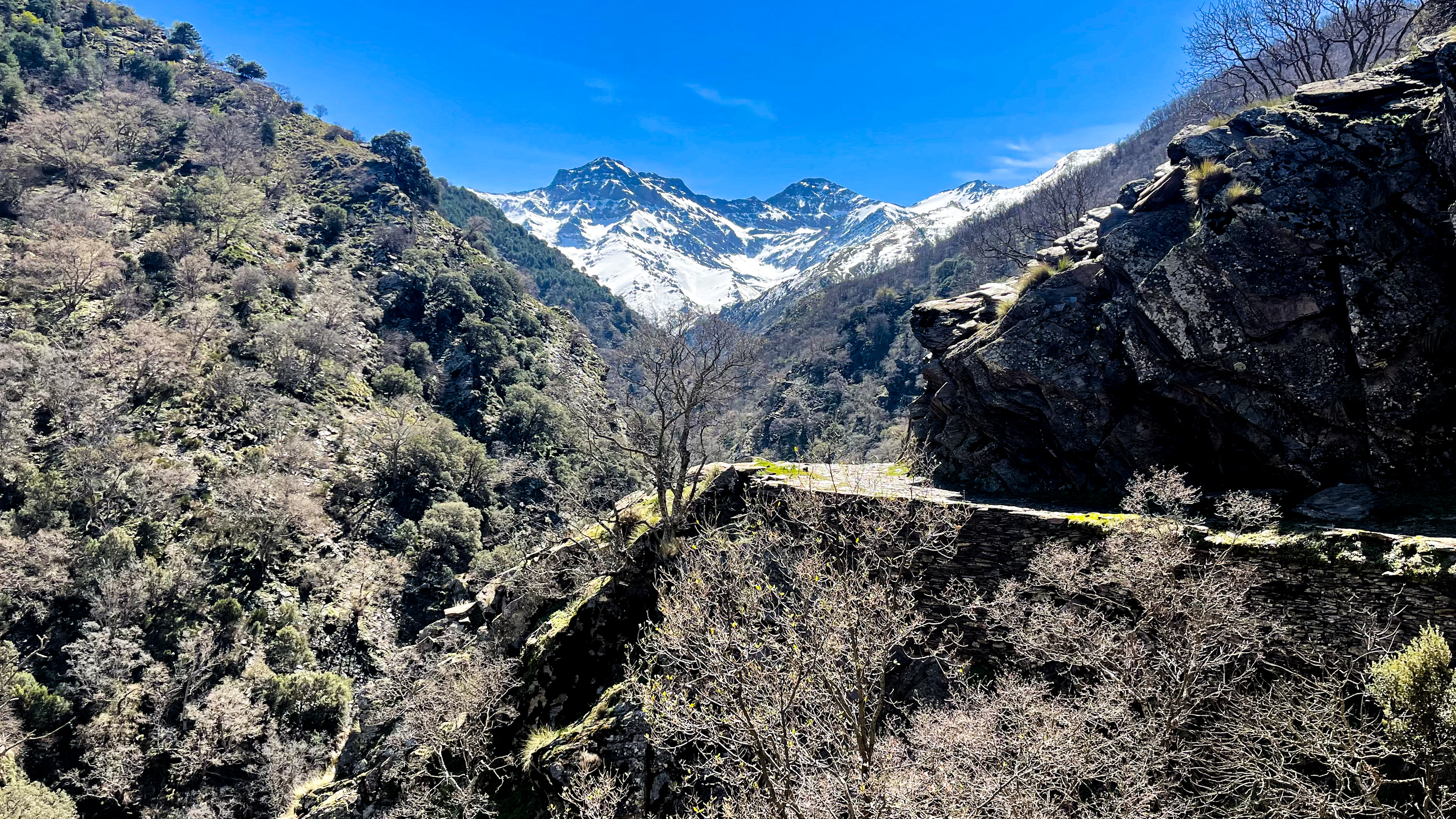 Vereda De La Estrella Byder På De Smukkeste Udsigter Over Genil Dalen